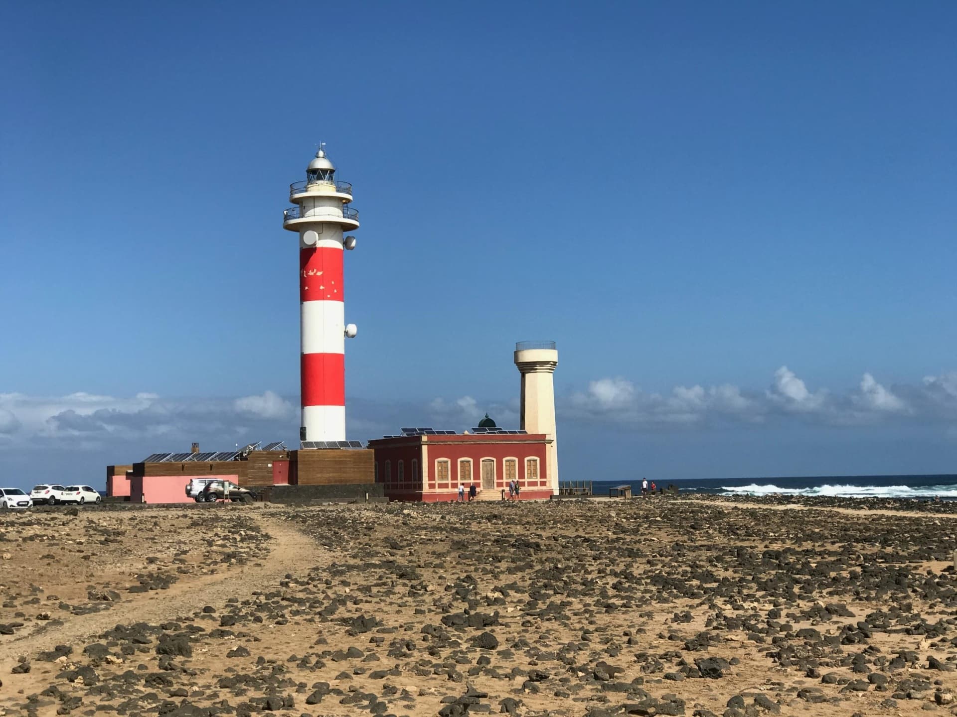 Faro del Tostón north of El Cotillo